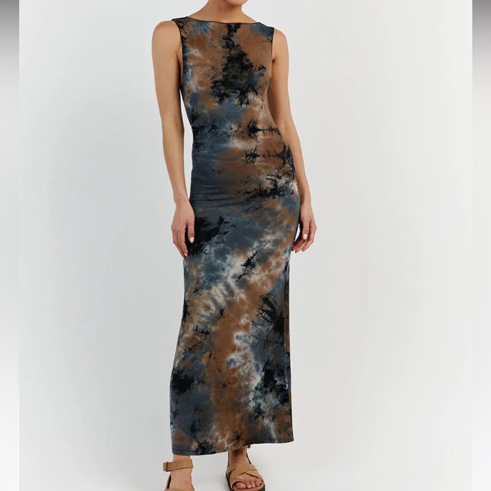 DISSH MILLEN BLUE TIE DYE MIDI DRESS - size small